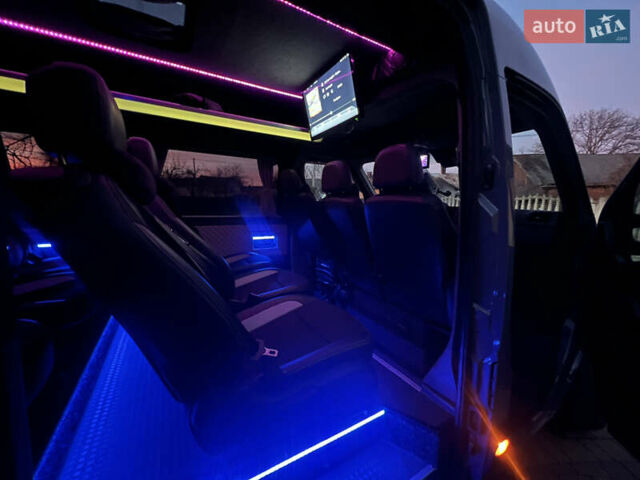 Серый Рено Мастер, объемом двигателя 2.3 л и пробегом 450 тыс. км за 27000 $, фото 50 на Automoto.ua