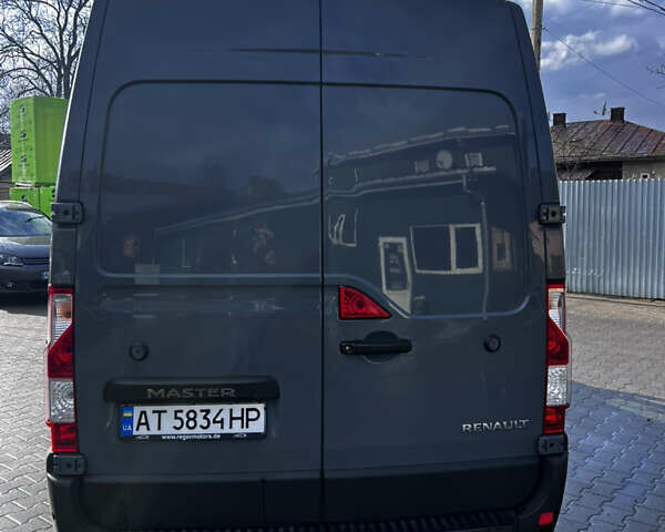 Серый Рено Мастер, объемом двигателя 2.3 л и пробегом 450 тыс. км за 27000 $, фото 41 на Automoto.ua