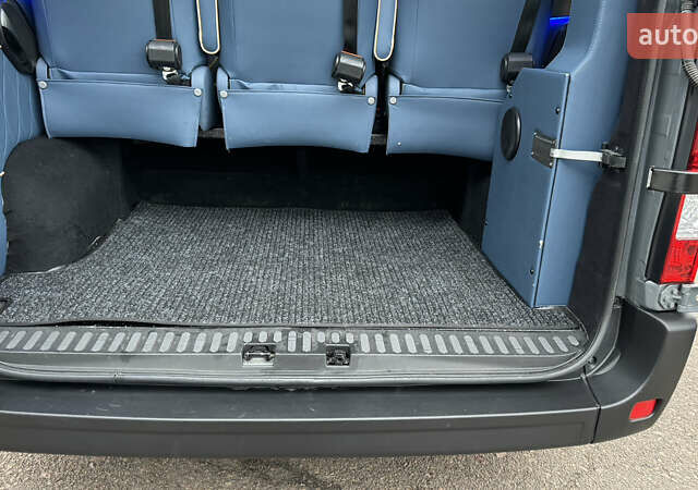 Сірий Рено Мастєр, об'ємом двигуна 2.3 л та пробігом 81 тис. км за 39500 $, фото 101 на Automoto.ua