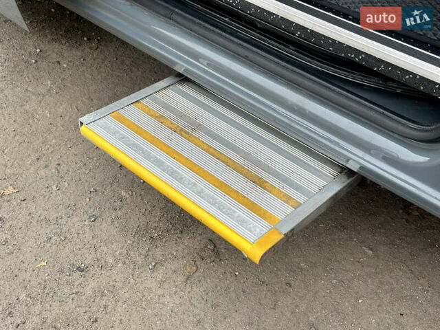 Серый Рено Мастер, объемом двигателя 2.3 л и пробегом 82 тыс. км за 42999 $, фото 17 на Automoto.ua