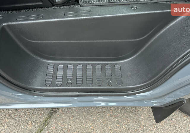 Сірий Рено Мастєр, об'ємом двигуна 2.3 л та пробігом 81 тис. км за 39500 $, фото 72 на Automoto.ua