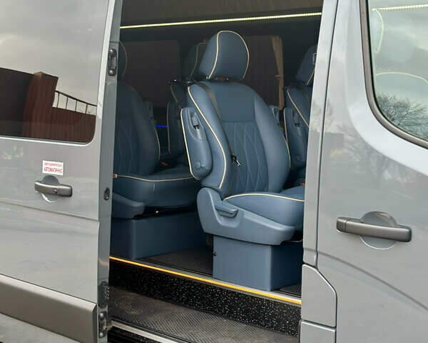 Серый Рено Мастер, объемом двигателя 2.3 л и пробегом 82 тыс. км за 42999 $, фото 7 на Automoto.ua