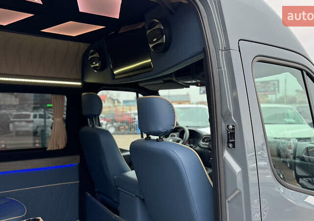 Сірий Рено Мастєр, об'ємом двигуна 2.3 л та пробігом 81 тис. км за 39500 $, фото 70 на Automoto.ua