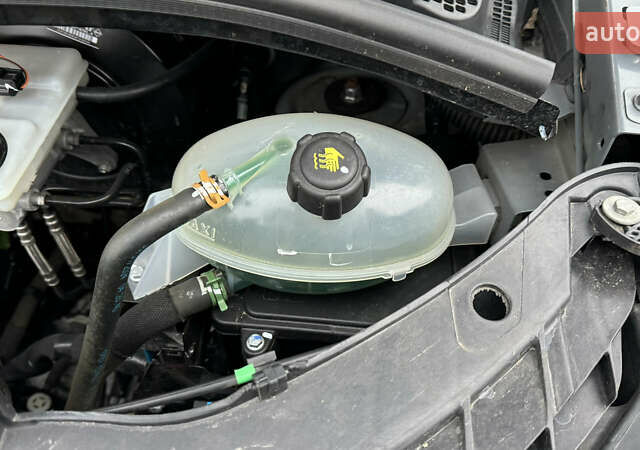 Сірий Рено Мастєр, об'ємом двигуна 2.3 л та пробігом 81 тис. км за 39500 $, фото 95 на Automoto.ua