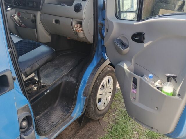 Синий Рено Мастер, объемом двигателя 2.5 л и пробегом 500 тыс. км за 6900 $, фото 6 на Automoto.ua