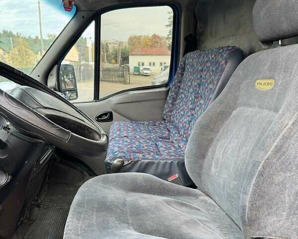 Синий Рено Мастер, объемом двигателя 2.8 л и пробегом 329 тыс. км за 3500 $, фото 6 на Automoto.ua