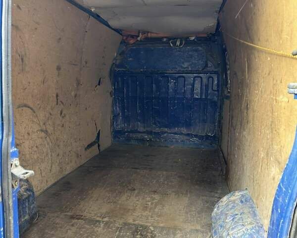 Синий Рено Мастер, объемом двигателя 2.8 л и пробегом 329 тыс. км за 3500 $, фото 7 на Automoto.ua