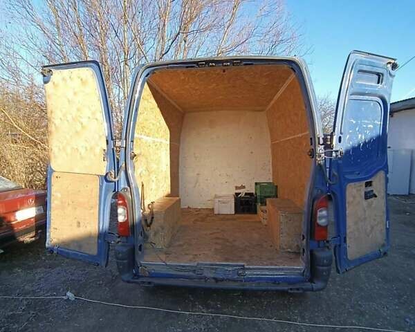 Синий Рено Мастер, объемом двигателя 2.46 л и пробегом 658 тыс. км за 6500 $, фото 5 на Automoto.ua