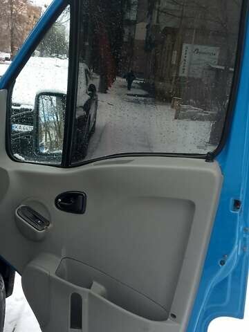 Синий Рено Мастер, объемом двигателя 2.46 л и пробегом 588 тыс. км за 8500 $, фото 16 на Automoto.ua