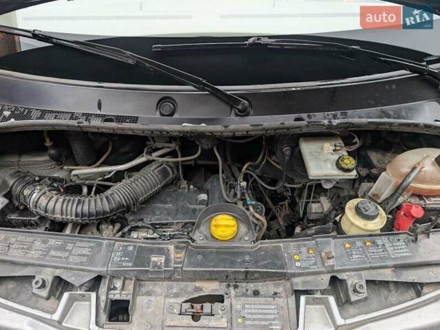 Синій Рено Мастєр, об'ємом двигуна 2.3 л та пробігом 445 тис. км за 11699 $, фото 15 на Automoto.ua