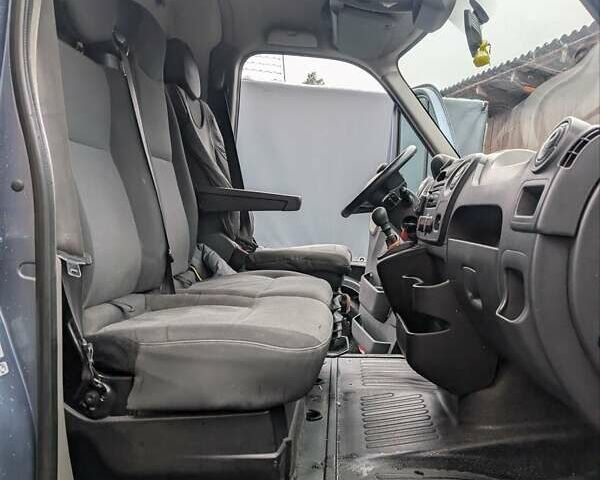 Синій Рено Мастєр, об'ємом двигуна 2.3 л та пробігом 445 тис. км за 11699 $, фото 14 на Automoto.ua