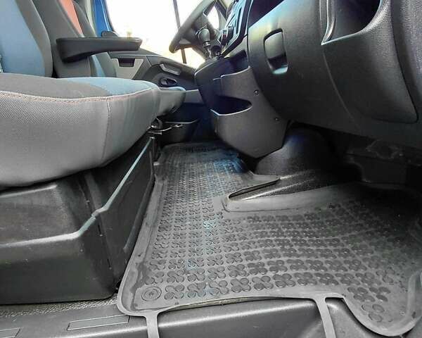 Синій Рено Мастєр, об'ємом двигуна 2.3 л та пробігом 450 тис. км за 15800 $, фото 35 на Automoto.ua