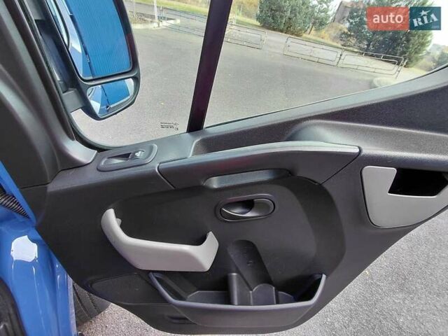 Синій Рено Мастєр, об'ємом двигуна 2.3 л та пробігом 450 тис. км за 15800 $, фото 36 на Automoto.ua