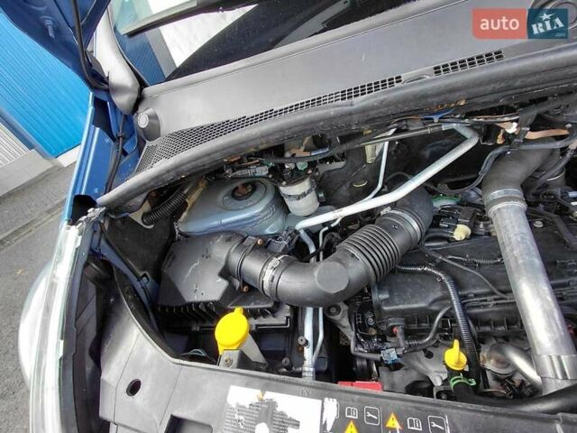 Синій Рено Мастєр, об'ємом двигуна 2.3 л та пробігом 450 тис. км за 15800 $, фото 25 на Automoto.ua