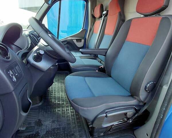 Синій Рено Мастєр, об'ємом двигуна 2.3 л та пробігом 450 тис. км за 15800 $, фото 34 на Automoto.ua