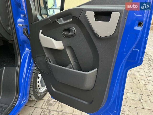 Рено Мастер 2018 в Дубно на Automoto.ua Синий Рено Мастер, объемом двигателя 2.3 л и пробегом 275 тыс. км за 16300 $, фото 31 на Automoto.ua