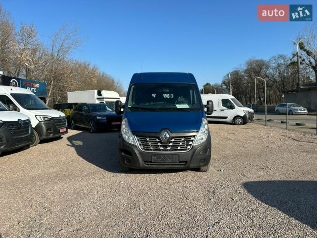 Синий Рено Мастер, объемом двигателя 2.3 л и пробегом 209 тыс. км за 17999 $, фото 1 на Automoto.ua