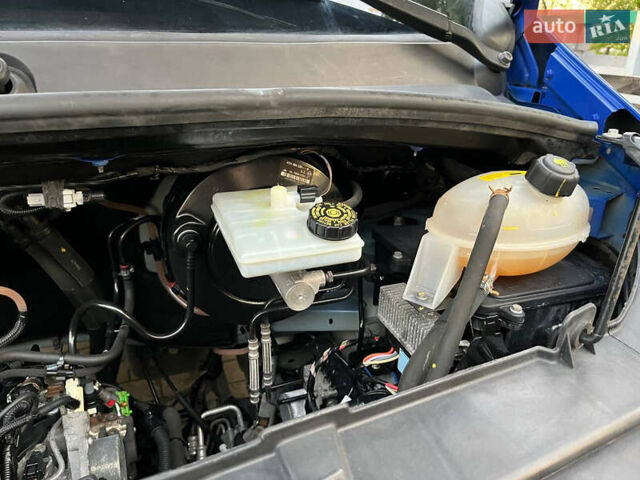 Рено Мастер 2018 в Дубно на Automoto.ua Синий Рено Мастер, объемом двигателя 2.3 л и пробегом 275 тыс. км за 16300 $, фото 37 на Automoto.ua