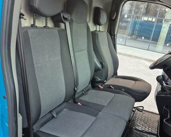 Синий Рено Мастер, объемом двигателя 2.3 л и пробегом 237 тыс. км за 18800 $, фото 13 на Automoto.ua