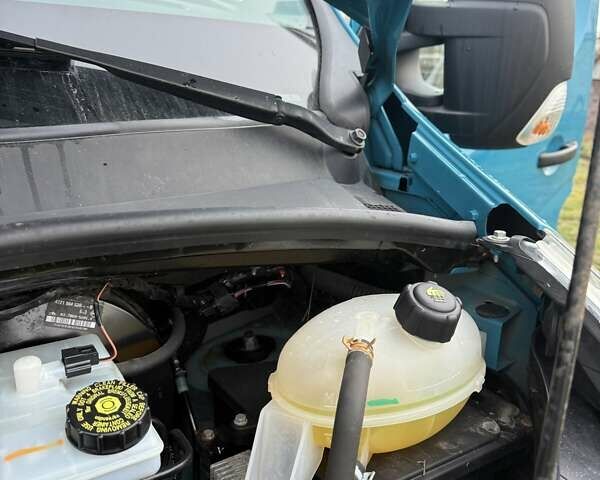 Синій Рено Мастєр, об'ємом двигуна 2.3 л та пробігом 188 тис. км за 18888 $, фото 9 на Automoto.ua