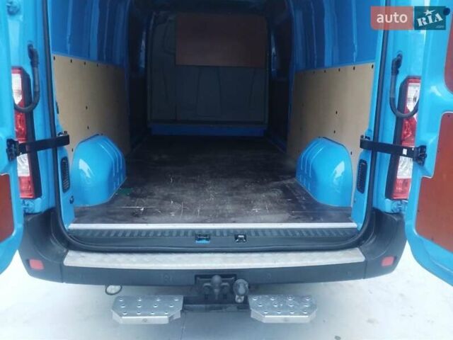 Синий Рено Мастер, объемом двигателя 2.3 л и пробегом 152 тыс. км за 18200 $, фото 27 на Automoto.ua