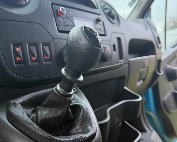 Синій Рено Мастєр, об'ємом двигуна 2.3 л та пробігом 188 тис. км за 18888 $, фото 15 на Automoto.ua