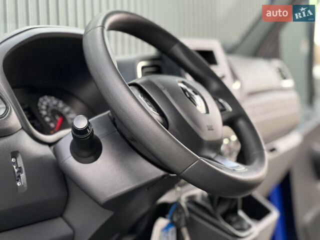 Синий Рено Мастер, объемом двигателя 2.3 л и пробегом 221 тыс. км за 18900 $, фото 99 на Automoto.ua