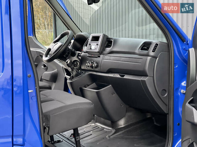 Рено Мастєр 2020 у Дубно на Automoto.ua Синій Рено Мастєр, об'ємом двигуна 2.3 л та пробігом 221 тис. км за 18900 $, фото 118 на Automoto.ua