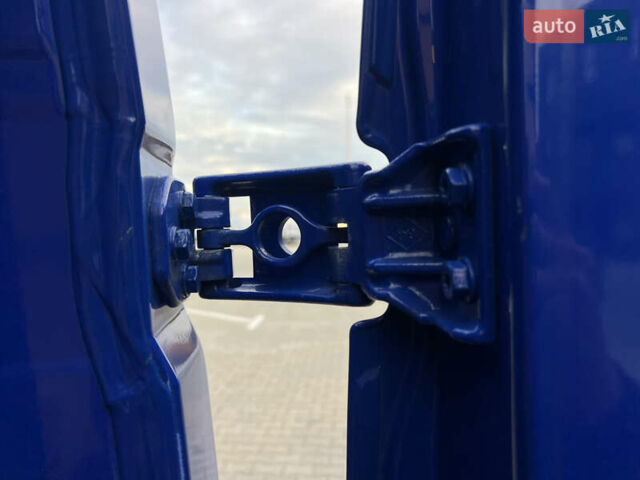 Рено Мастєр 2020 у Дубно на Automoto.ua Синій Рено Мастєр, об'ємом двигуна 2.3 л та пробігом 221 тис. км за 18900 $, фото 85 на Automoto.ua