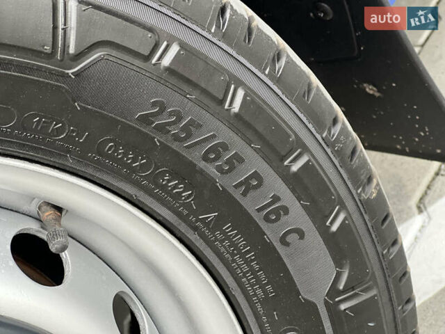 Рено Мастєр 2020 у Дубно на Automoto.ua Синій Рено Мастєр, об'ємом двигуна 2.3 л та пробігом 221 тис. км за 18900 $, фото 54 на Automoto.ua