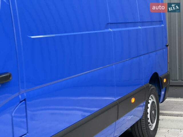 Синий Рено Мастер, объемом двигателя 2.3 л и пробегом 221 тыс. км за 18900 $, фото 21 на Automoto.ua