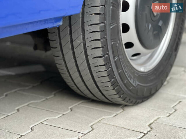 Рено Мастєр 2020 у Дубно на Automoto.ua Синій Рено Мастєр, об'ємом двигуна 2.3 л та пробігом 221 тис. км за 18900 $, фото 55 на Automoto.ua