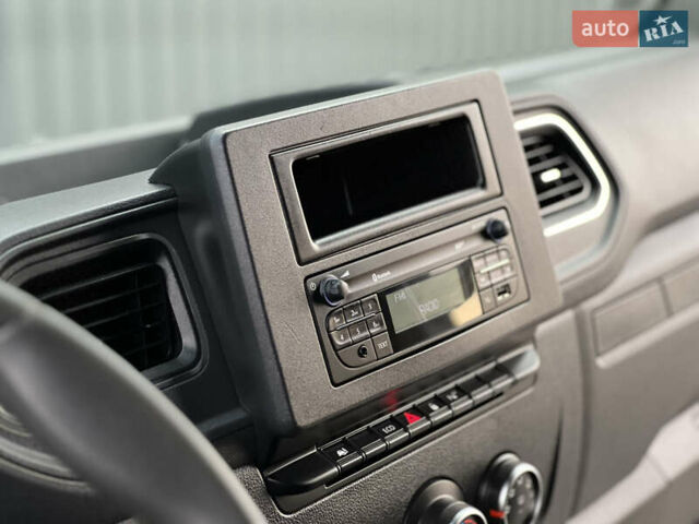 Рено Мастєр 2020 у Дубно на Automoto.ua Синій Рено Мастєр, об'ємом двигуна 2.3 л та пробігом 221 тис. км за 18900 $, фото 109 на Automoto.ua