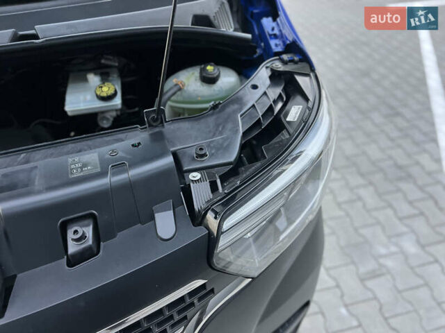 Рено Мастєр 2020 у Дубно на Automoto.ua Синій Рено Мастєр, об'ємом двигуна 2.3 л та пробігом 221 тис. км за 18900 $, фото 156 на Automoto.ua