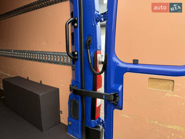 Синій Рено Мастєр, об'ємом двигуна 2.3 л та пробігом 160 тис. км за 22300 $, фото 29 на Automoto.ua