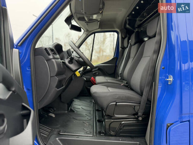 Синий Рено Мастер, объемом двигателя 2.3 л и пробегом 188 тыс. км за 22300 $, фото 13 на Automoto.ua
