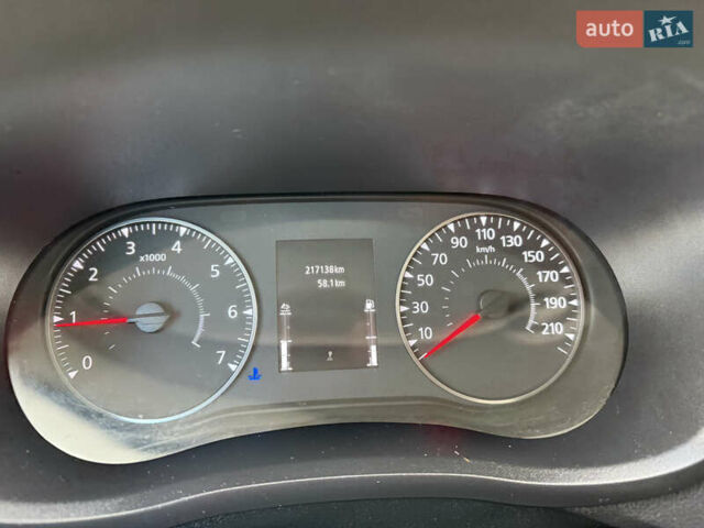 Синій Рено Мастєр, об'ємом двигуна 2.3 л та пробігом 217 тис. км за 23000 $, фото 35 на Automoto.ua