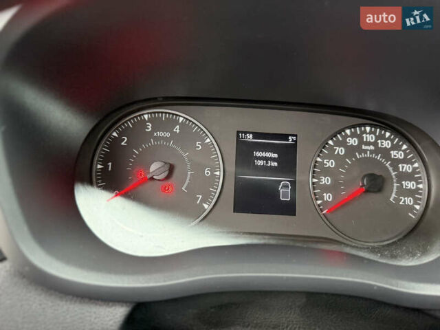 Синій Рено Мастєр, об'ємом двигуна 2.3 л та пробігом 160 тис. км за 22300 $, фото 15 на Automoto.ua