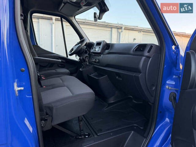 Синій Рено Мастєр, об'ємом двигуна 2.3 л та пробігом 159 тис. км за 22300 $, фото 24 на Automoto.ua
