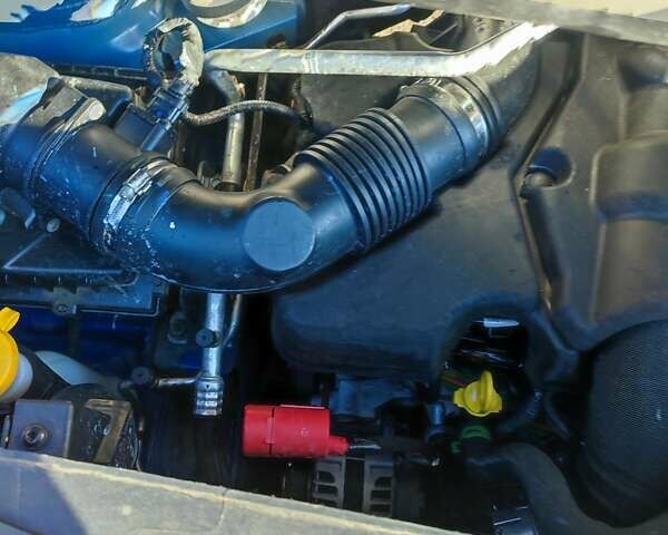 Синій Рено Мастєр, об'ємом двигуна 2.3 л та пробігом 234 тис. км за 21400 $, фото 21 на Automoto.ua