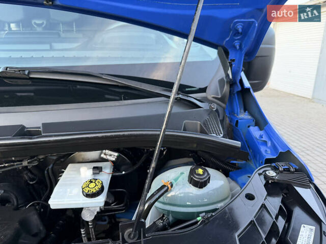 Синій Рено Мастєр, об'ємом двигуна 2.3 л та пробігом 159 тис. км за 22300 $, фото 35 на Automoto.ua