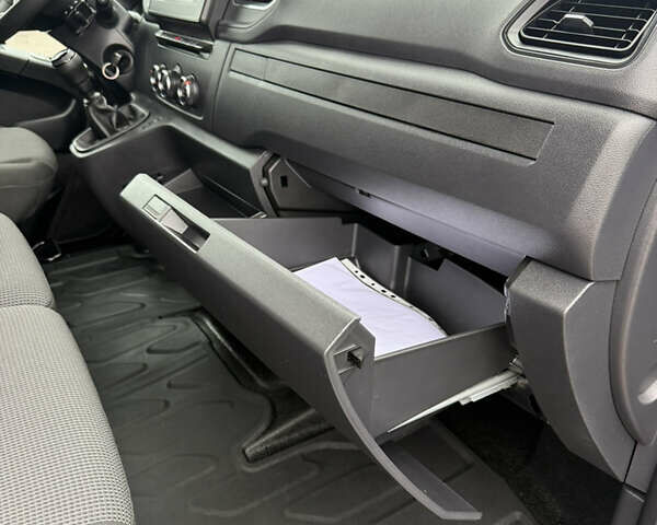 Синий Рено Мастер, объемом двигателя 2.3 л и пробегом 212 тыс. км за 24799 $, фото 91 на Automoto.ua