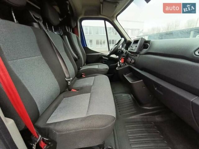 Синий Рено Мастер, объемом двигателя 2.3 л и пробегом 231 тыс. км за 21999 $, фото 20 на Automoto.ua