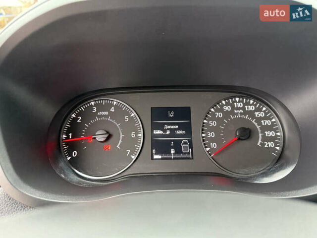 Синий Рено Мастер, объемом двигателя 2.3 л и пробегом 212 тыс. км за 24799 $, фото 70 на Automoto.ua