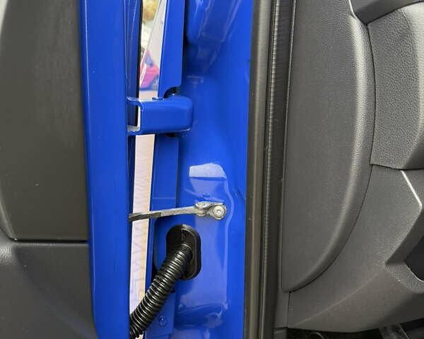 Синий Рено Мастер, объемом двигателя 2.3 л и пробегом 212 тыс. км за 24799 $, фото 60 на Automoto.ua