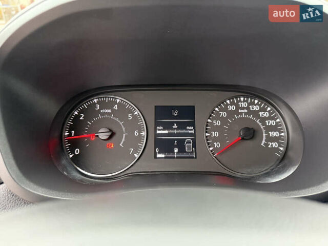 Синий Рено Мастер, объемом двигателя 2.3 л и пробегом 212 тыс. км за 24799 $, фото 69 на Automoto.ua