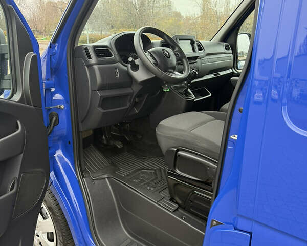 Синий Рено Мастер, объемом двигателя 2.3 л и пробегом 220 тыс. км за 24799 $, фото 63 на Automoto.ua