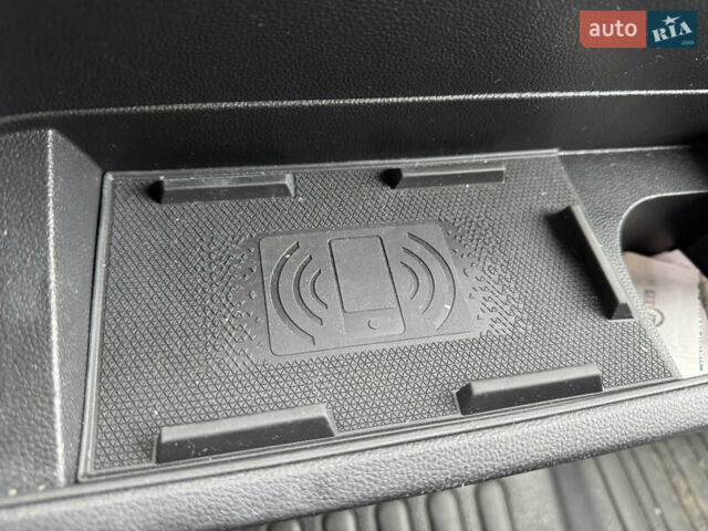 Синий Рено Мастер, объемом двигателя 2.3 л и пробегом 140 тыс. км за 20000 $, фото 12 на Automoto.ua