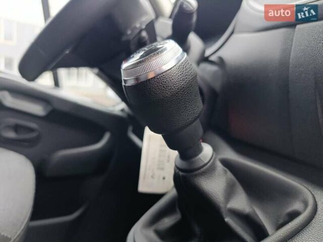 Синий Рено Мастер, объемом двигателя 2.3 л и пробегом 231 тыс. км за 21999 $, фото 22 на Automoto.ua