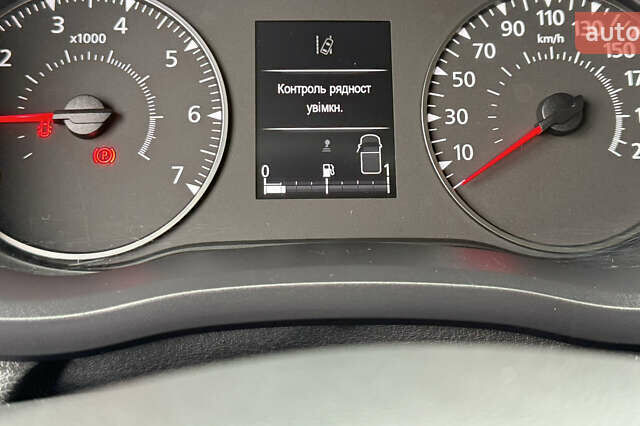 Синий Рено Мастер, объемом двигателя 2.3 л и пробегом 220 тыс. км за 24799 $, фото 82 на Automoto.ua